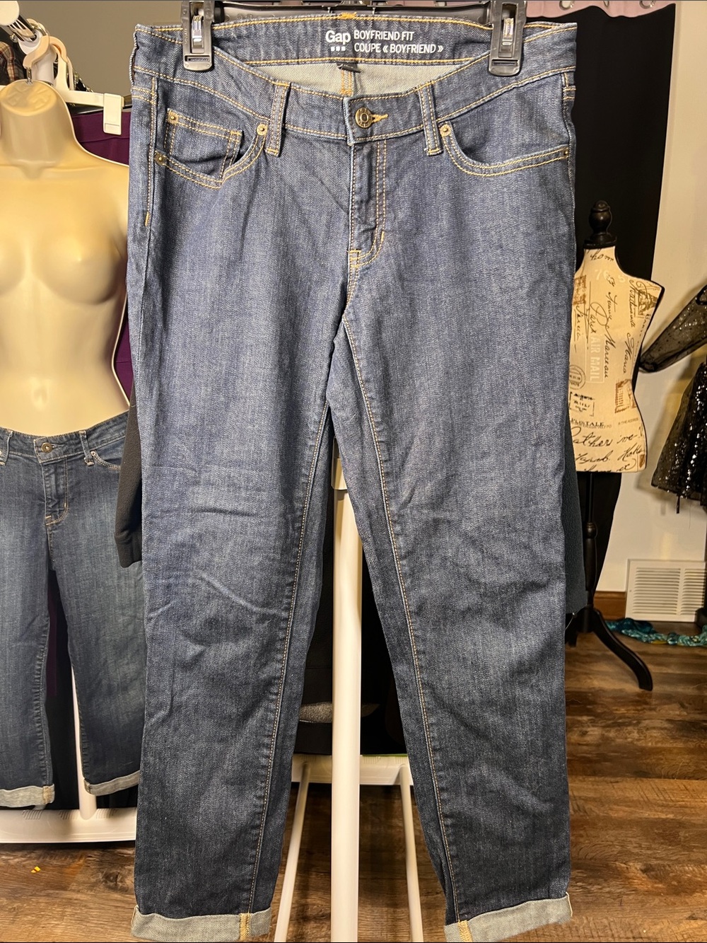 GAP Boyfriend Jeans in Mid Blue Denim